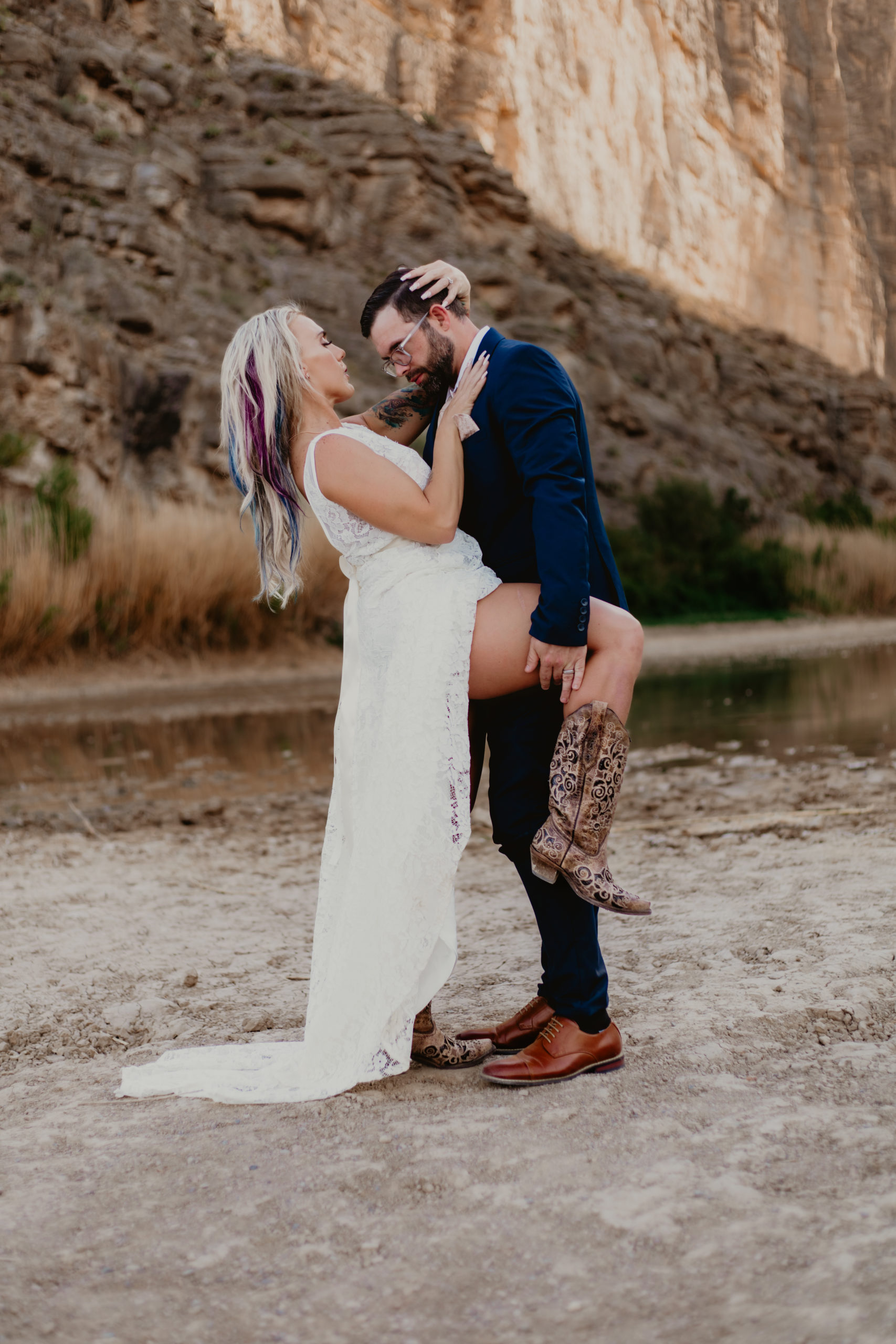 Bride and Groom eloping in Santa Elena Canyon